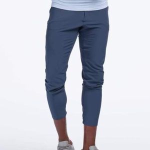 RHONE Men's Street Jogger in Navy - 33